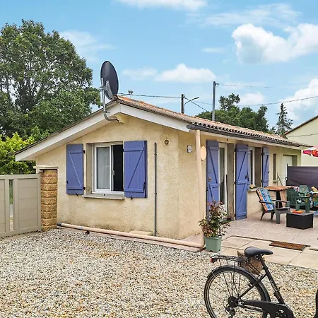1 Bedroom Stunning In *